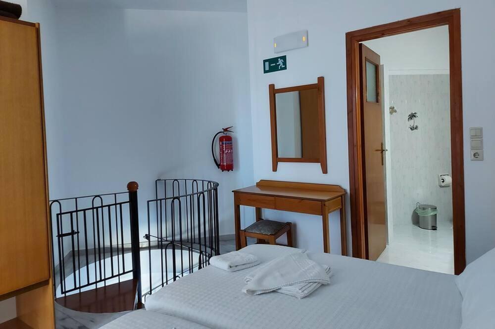 Menelaos Apartments Daratsos Eksteriør billede