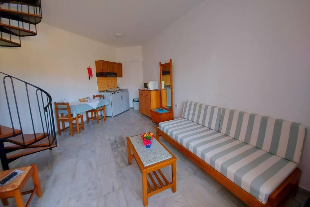 Menelaos Apartments Daratsos Eksteriør billede