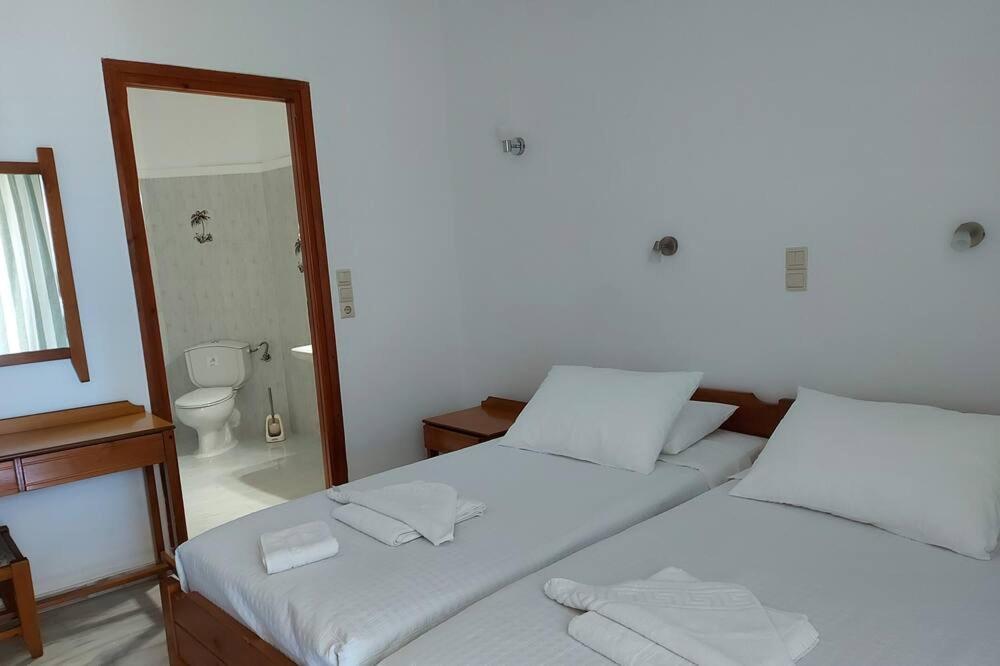 Menelaos Apartments Daratsos Eksteriør billede